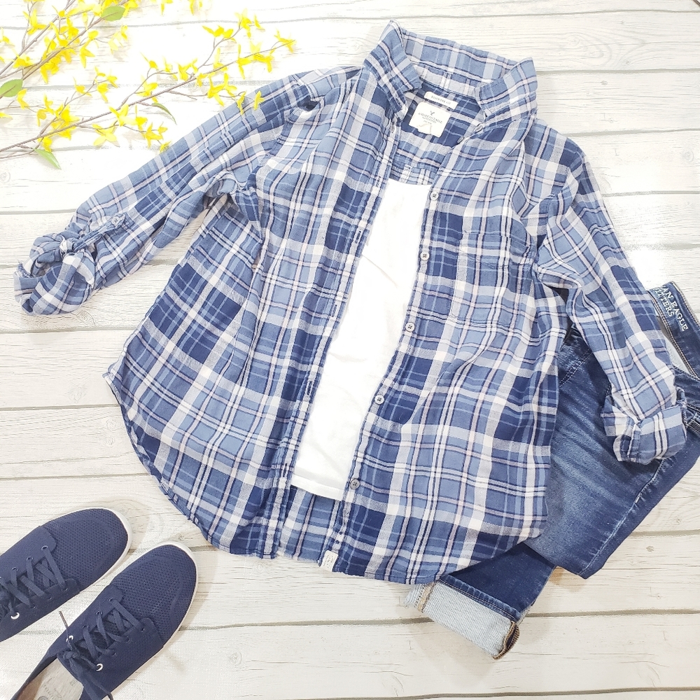 American Eagle boyfriend button up size large